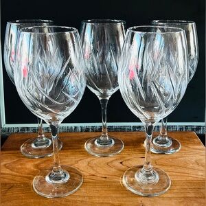 Global Amici Aerating Wine Glasses Swirl Optic Cut Made In Italy 9 5/8” SET OF 5